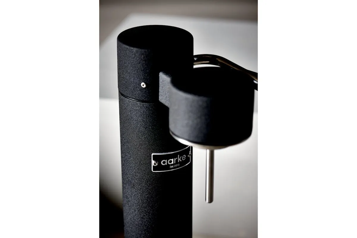 Aarke Carbonator 3 Sparkling Water Maker & CO2 Cylinder | Matte Black