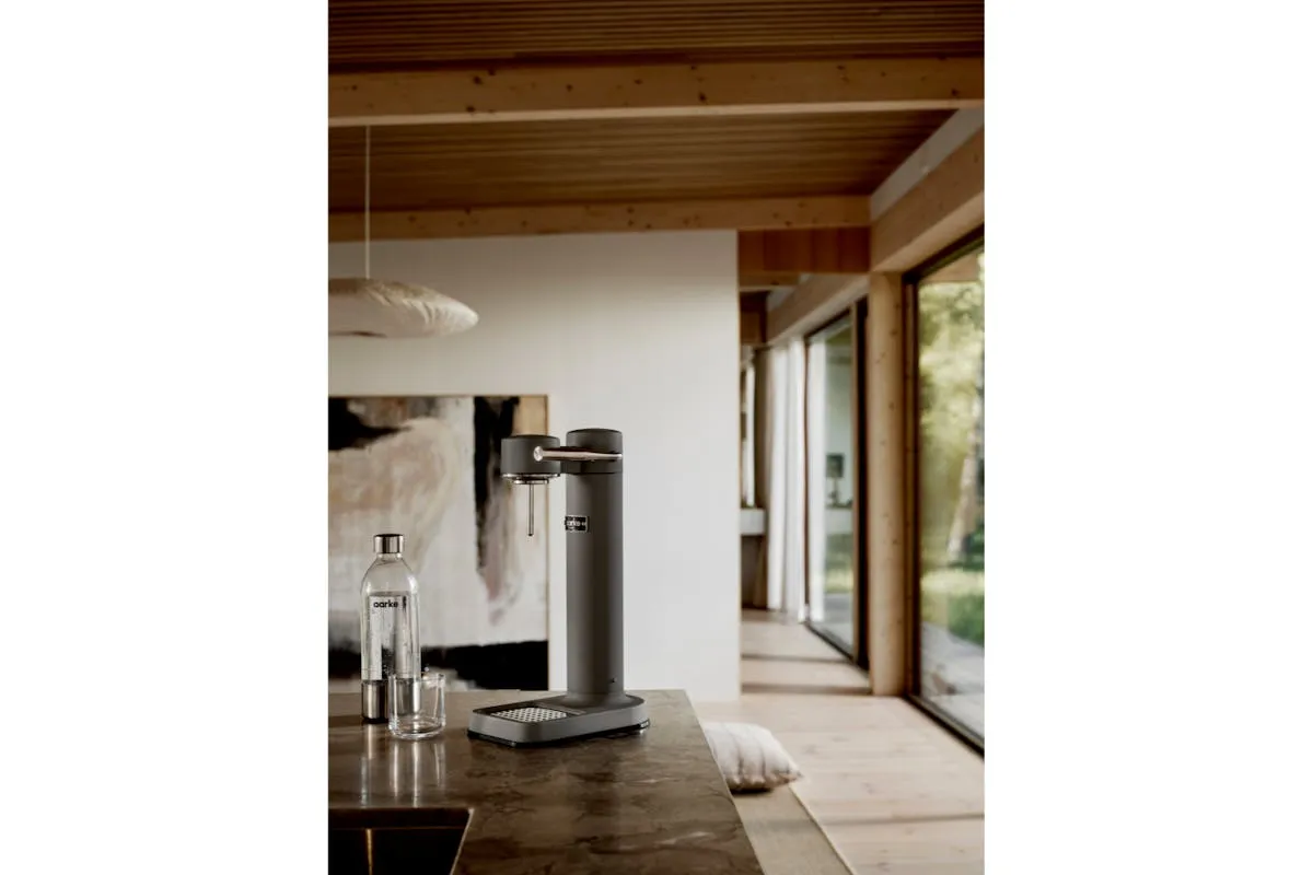 Aarke Carbonator 3 Sparkling Water Maker & CO2 Cylinder | Matte Grey