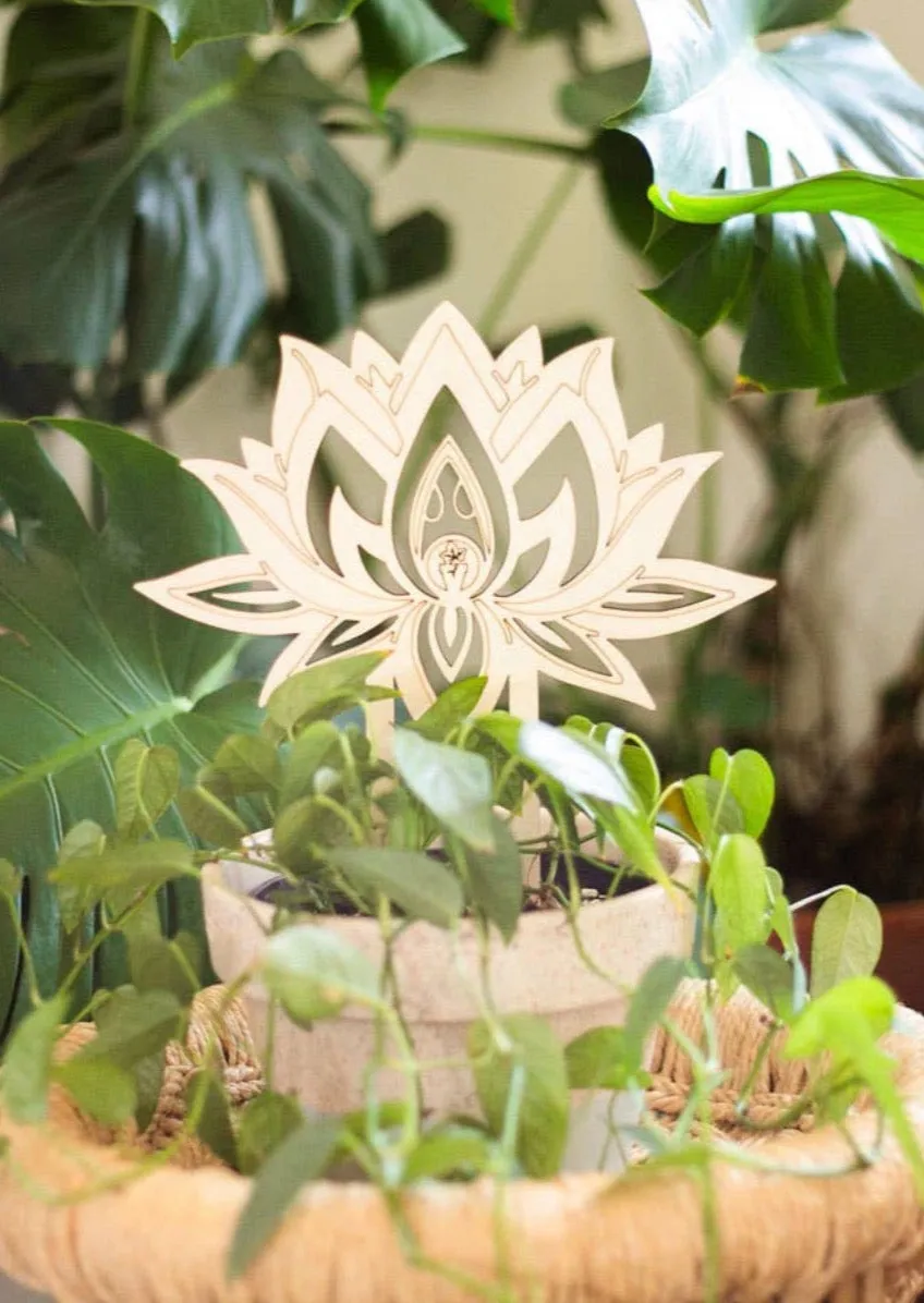 Wooden Plant Decor: 3 Sealed Design Trellis Stakes