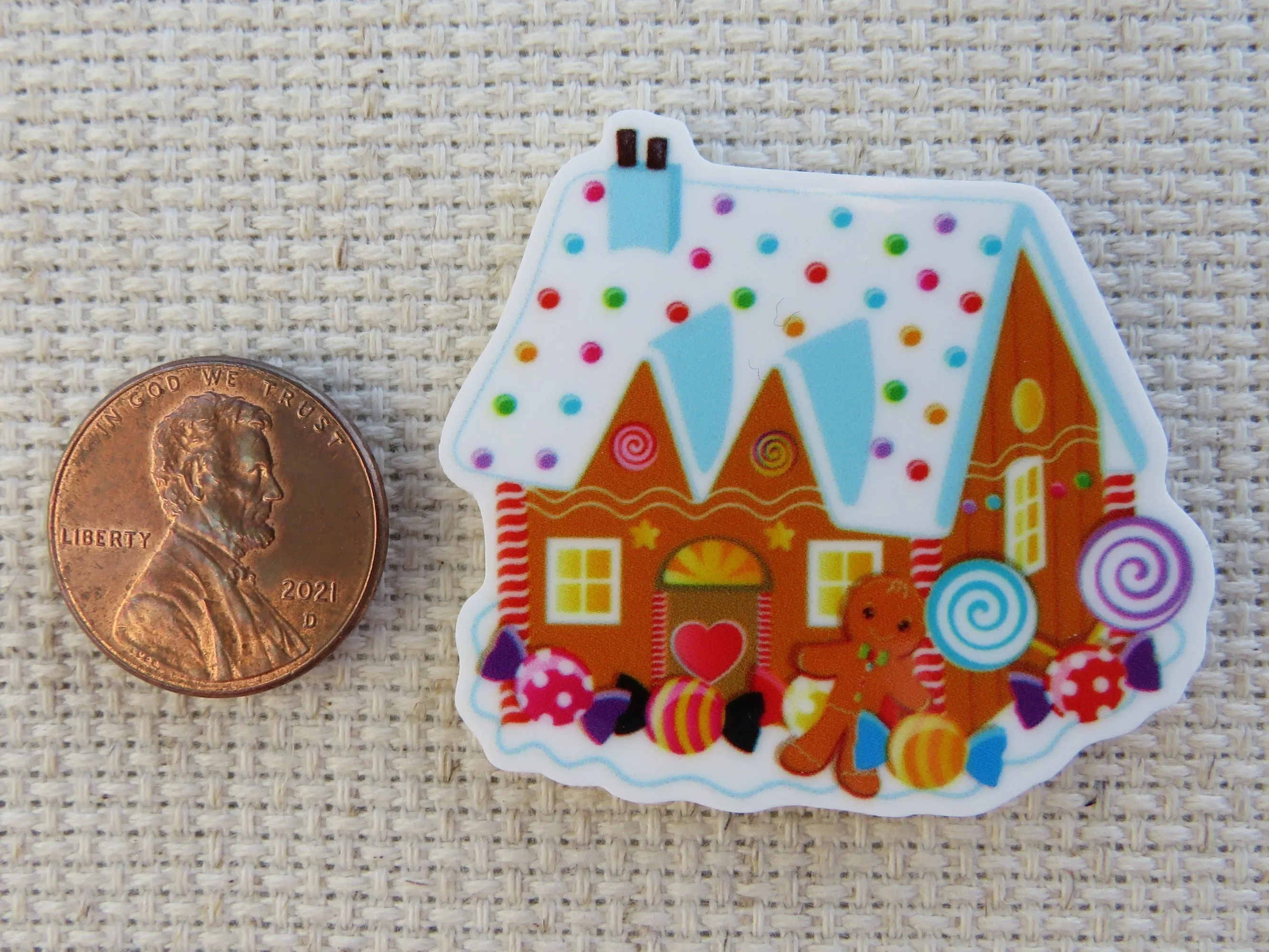 Yummy Gingerbread House Needle Minder, Cover Minder, Magnet